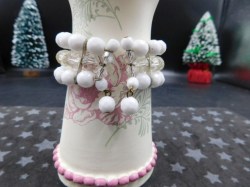 milk glass bracelet end